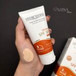 ضدآفتاب رنگی فاقد چربی هیدرودرم SPF 50(بژ متوسط) (تستر) - Image 2