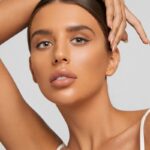 کانتور و هایلایتر استیکی شیگلم SHEGLAM مدل Color & Sculpt رنگ COFFEE & GOLD