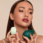 اسفنج چندکاره شیگلم SHEGLAM مدل Multi-Faceted رنگ سبز - Image 2