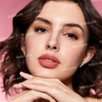 رژلب جامد شیگلم SHEGLAM سری starlight velvet مدل Magical D Light(تستر) - Image 2